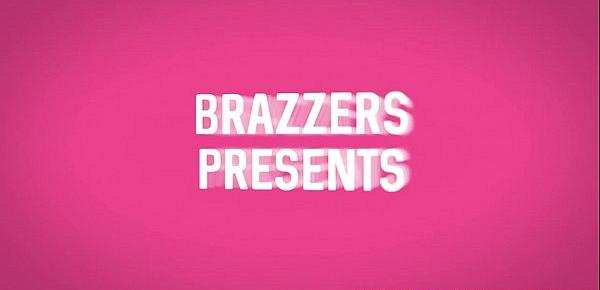  Brazzers - Hot And Mean - But Im Straight scene starring Jenna Sativa and Vanessa Veracruz